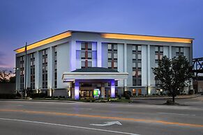 Holiday Inn Express & Suites Cincinnati Riverfront by IHG