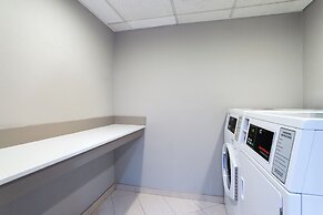 Holiday Inn Express & Suites Cincinnati Riverfront by IHG