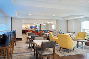 Holiday Inn Express & Suites Cincinnati Riverfront by IHG