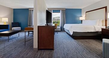 Holiday Inn Express & Suites Cincinnati Riverfront by IHG