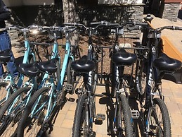 POSTMARC Hotel and Spa Suites