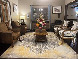 POSTMARC Hotel and Spa Suites
