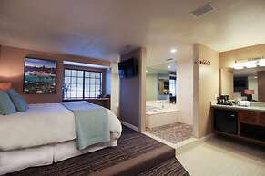 POSTMARC Hotel and Spa Suites