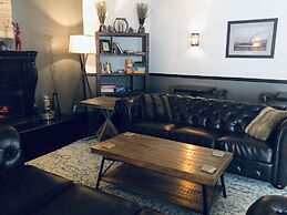 POSTMARC Hotel and Spa Suites