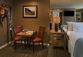 POSTMARC Hotel and Spa Suites