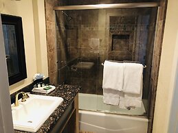 POSTMARC Hotel and Spa Suites