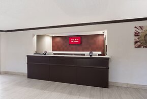 Red Roof Inn & Suites Corbin