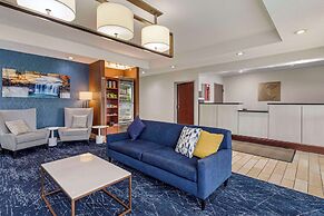 Comfort Inn & Suites