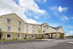 Comfort Inn & Suites