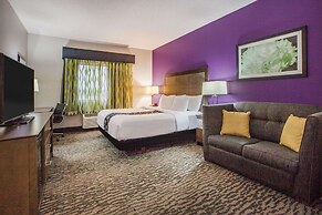 La Quinta Inn & Suites by Wyndham Elkhart