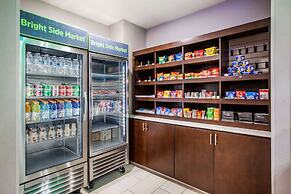 La Quinta Inn & Suites by Wyndham Elkhart