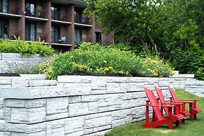 Ramada by Wyndham Ottawa On The Rideau