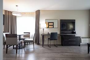 Ramada by Wyndham Ottawa On The Rideau