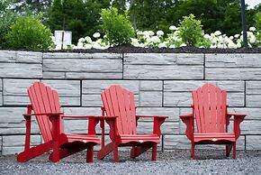 Ramada by Wyndham Ottawa On The Rideau