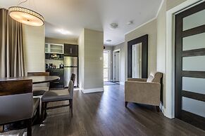 Ramada by Wyndham Ottawa On The Rideau