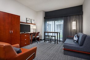 Courtyard by Marriott Anchorage Airport