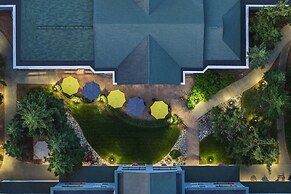 Courtyard by Marriott Anchorage Airport