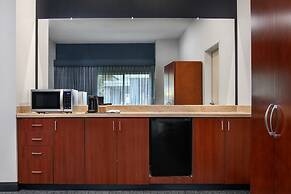 Courtyard by Marriott Anchorage Airport