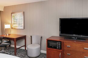 Courtyard by Marriott Bloomington