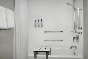 Courtyard by Marriott Bloomington