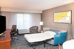 Courtyard by Marriott Bloomington