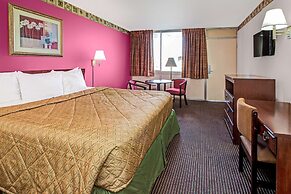 Days Inn by Wyndham York Alabama