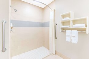 Super 8 by Wyndham Wichita South
