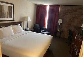 Hotel Lotus Kansas City Merriam