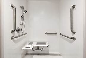 Hampton Inn Lawrence