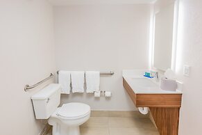 Holiday Inn Express Orange Beach by IHG