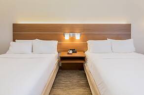 Holiday Inn Express Orange Beach by IHG