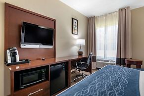 Comfort Inn & Suites Junction City - near Fort Riley