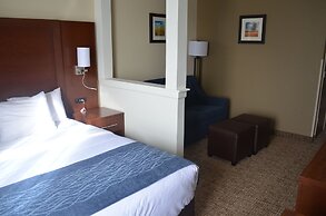 Comfort Inn & Suites Junction City - near Fort Riley