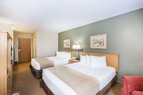 Ramada by Wyndham Spirit Lake/Okoboji