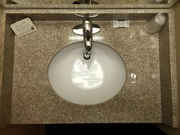 Americas Best Value Inn Garden City