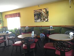 Americas Best Value Inn Garden City