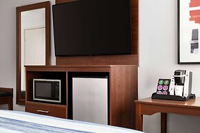 AmericInn by Wyndham Williamsburg