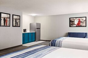 AmericInn by Wyndham Williamsburg