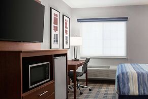 AmericInn by Wyndham Williamsburg