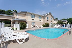 Ramada by Wyndham Tell City