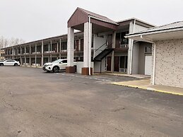 Days Inn by Wyndham Seymour