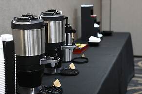 Holiday Inn Chicago-Oakbrook by IHG