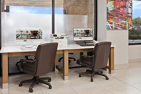 Holiday Inn Chicago-Oakbrook by IHG