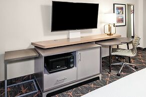 Holiday Inn Chicago-Oakbrook by IHG