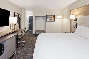 Holiday Inn Chicago-Oakbrook by IHG