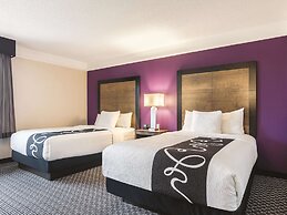 La Quinta Inn & Suites by Wyndham Shreveport Airport