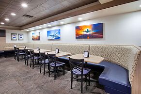 Wingate by Wyndham Detroit Metro Airport