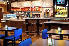 Courtyard by Marriott Detroit Utica
