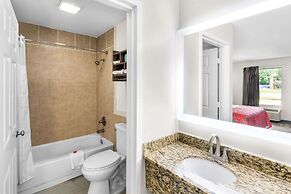 Econo Lodge Inn & Suites Ocean Springs - Biloxi