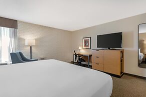 Drury Inn & Suites Joplin